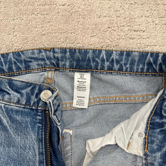 H&M Women's Blue and Navy Jeans - Picture 3 of 3